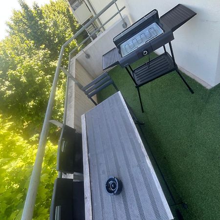 Appartement Spacieux Avec Piscine Марсель Экстерьер фото